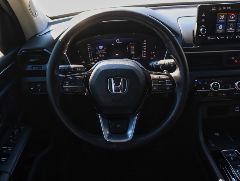 2025 Honda Pilot Touring AWD