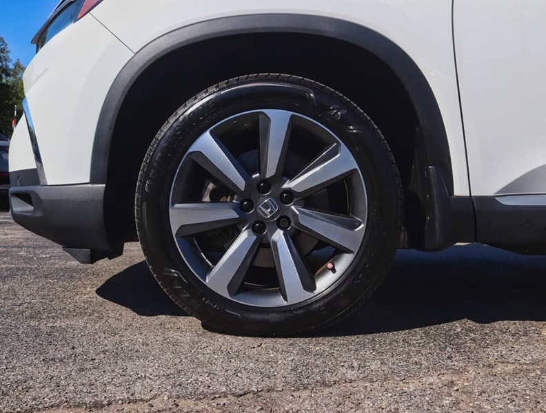 2025 Honda Pilot Touring AWD