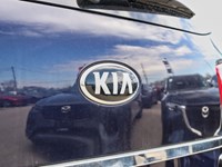 2019 Kia Sedona LX FWD