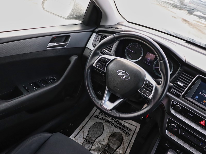 2019 Hyundai Sonata 2.4L Essential
