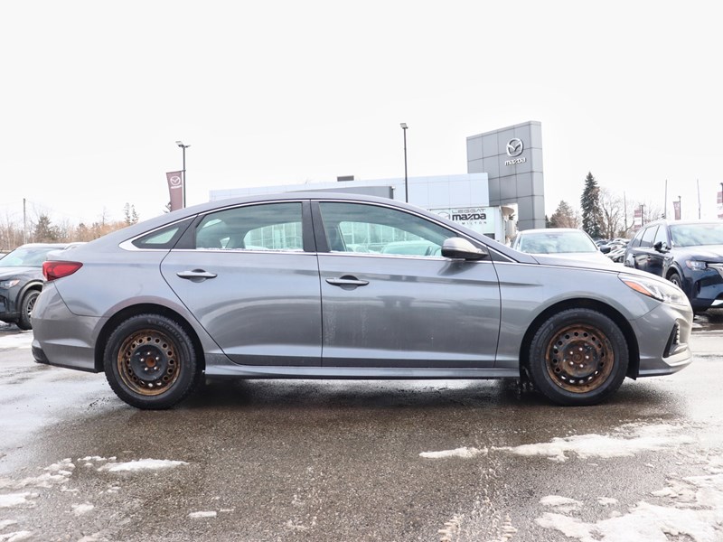 2019 Hyundai Sonata 2.4L Essential