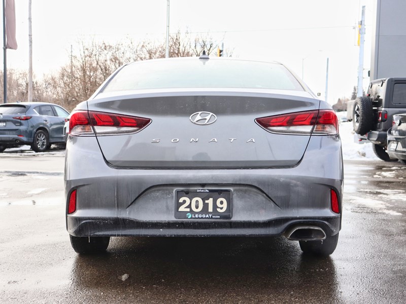 2019 Hyundai Sonata 2.4L Essential