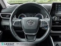 2022 Toyota Highlander Hybrid Hybrid XLE AWD