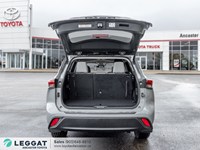 2022 Toyota Highlander Hybrid Hybrid XLE AWD