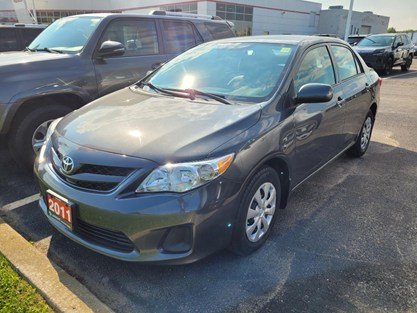 2011 Toyota Corolla 4dr Sdn Man CE