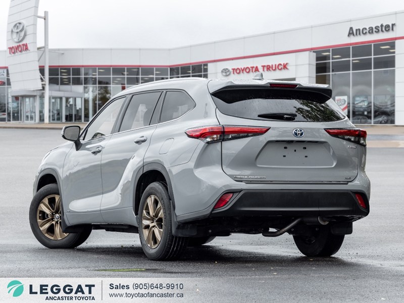 2022 Toyota Highlander Hybrid Hybrid XLE AWD