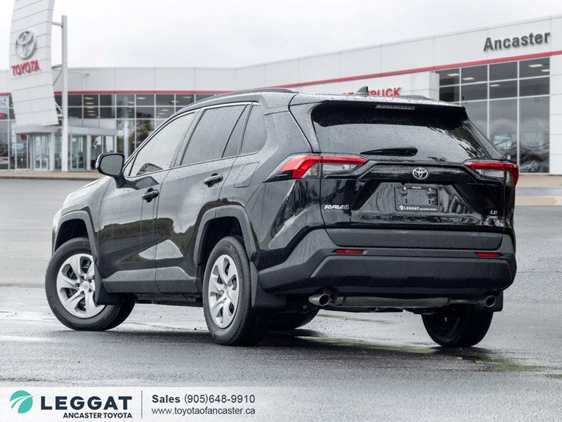 2021 Toyota RAV4 LE AWD