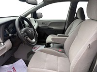 2018 Toyota Sienna LE 8-Passenger FWD
