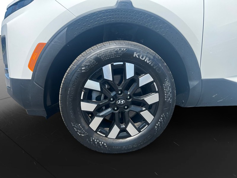 2025 Hyundai Santa Cruz Preferred AWD|Unique Find|Safety Certified