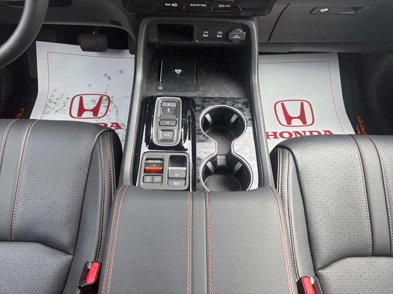 2026 Honda Passport TrailSport Touring AWD|Like New|Rare Find