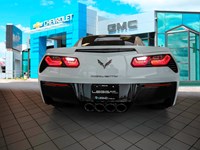 2015 Chevrolet Corvette 2dr Stingray Z51 Cpe w/3LT