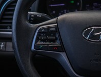 2017 Hyundai Elantra 4dr Sdn Auto LE