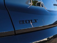 2027 Chevrolet Bolt FWD 4dr LT