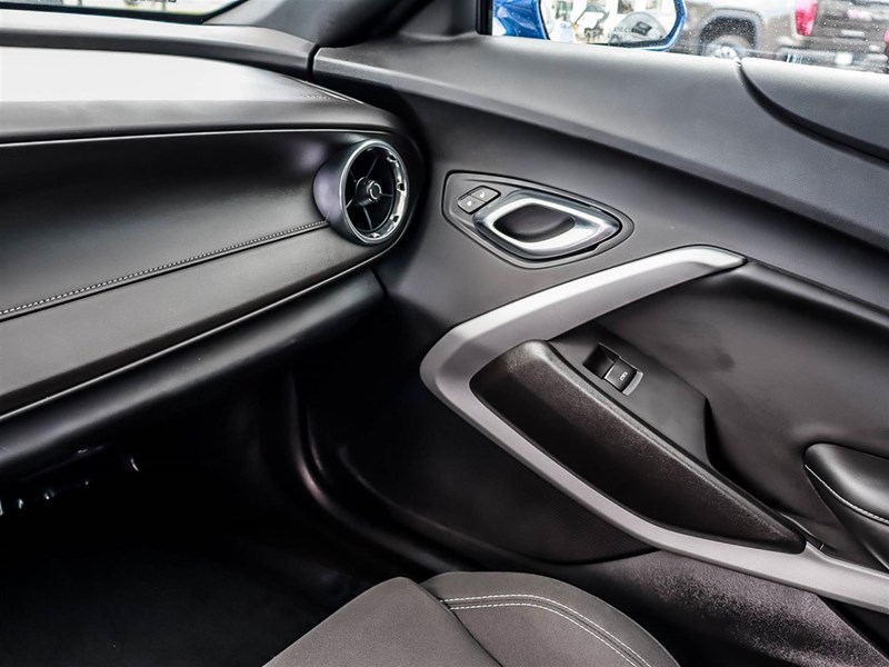 2020 Chevrolet Camaro LT1 | 6SPEED | 455HP | 6.2LV8 | NOACCIDENTS | MINT