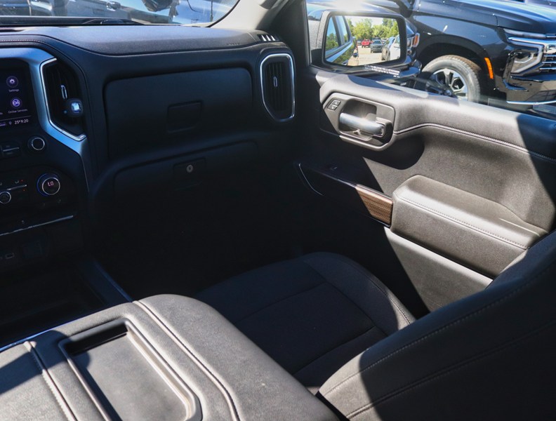 2021 Chevrolet Silverado 1500 4WD Crew Cab 147