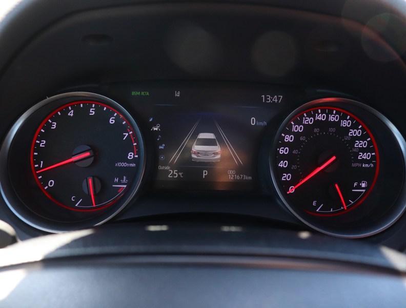2021 Toyota Camry XSE Auto