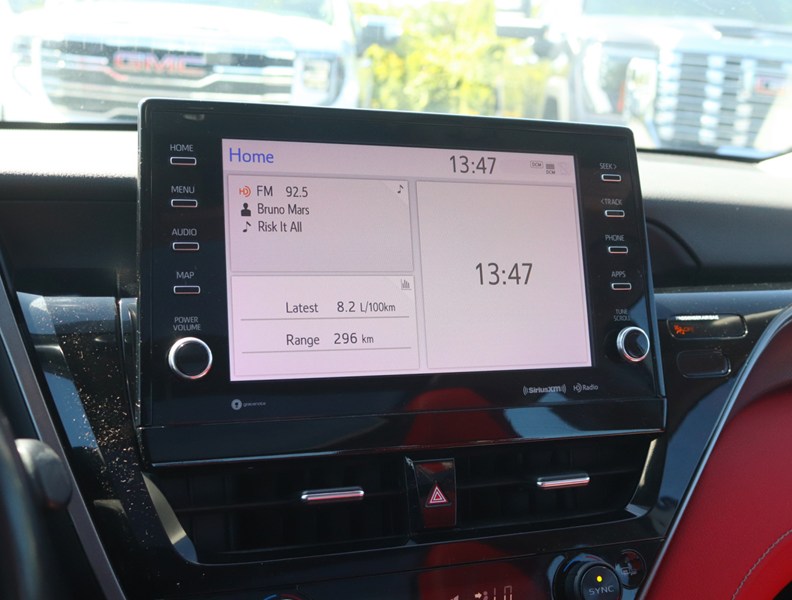 2021 Toyota Camry XSE Auto