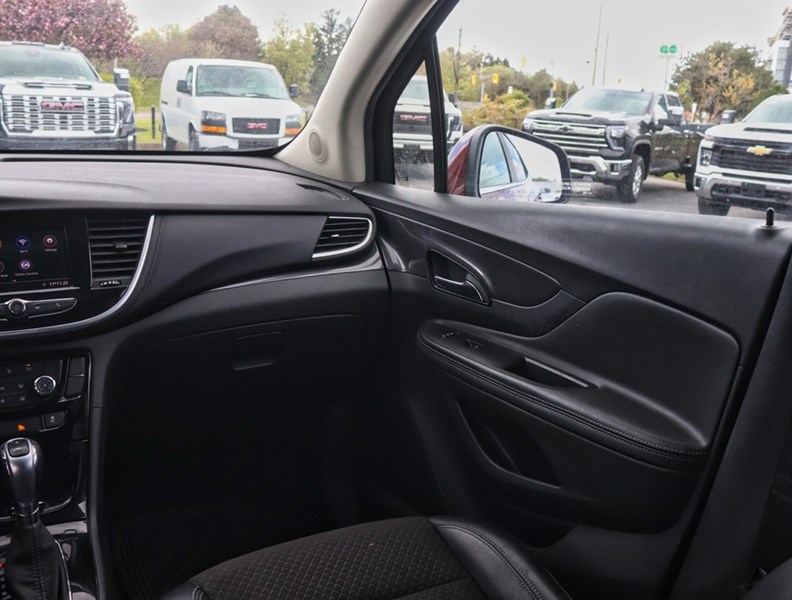 2022 Buick Encore AWD 4dr Preferred