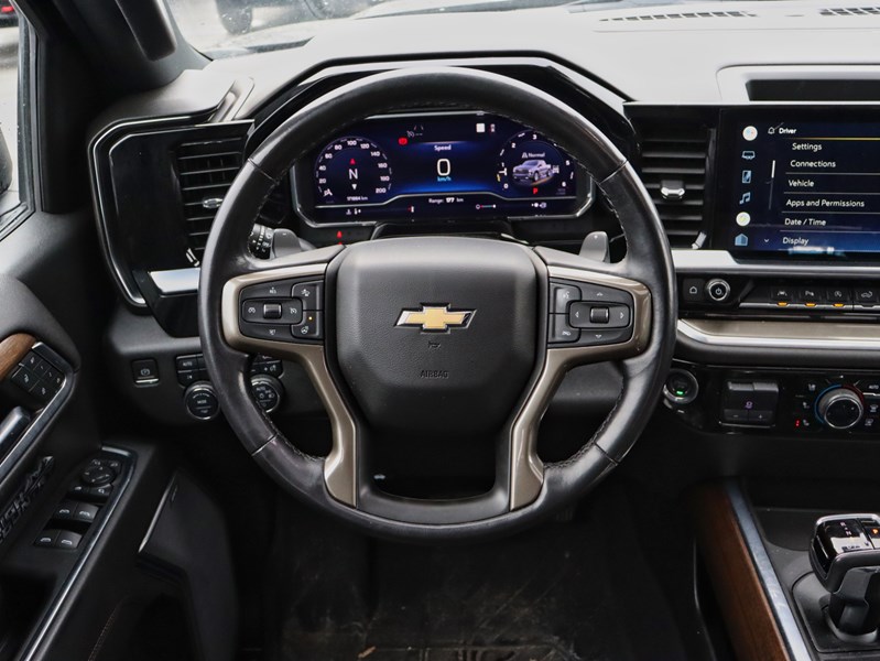 2022 Chevrolet Silverado 1500 4WD Crew Cab 147
