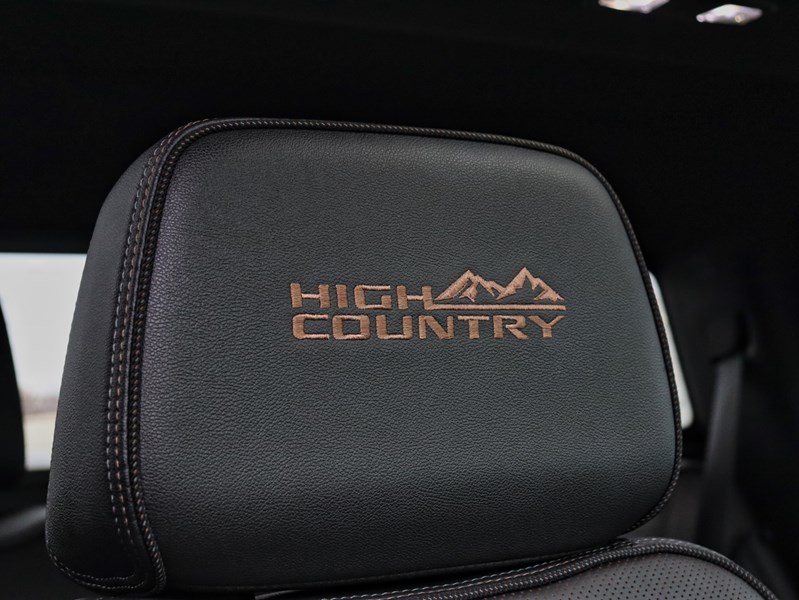 2022 Chevrolet Silverado 1500 4WD Crew Cab 147