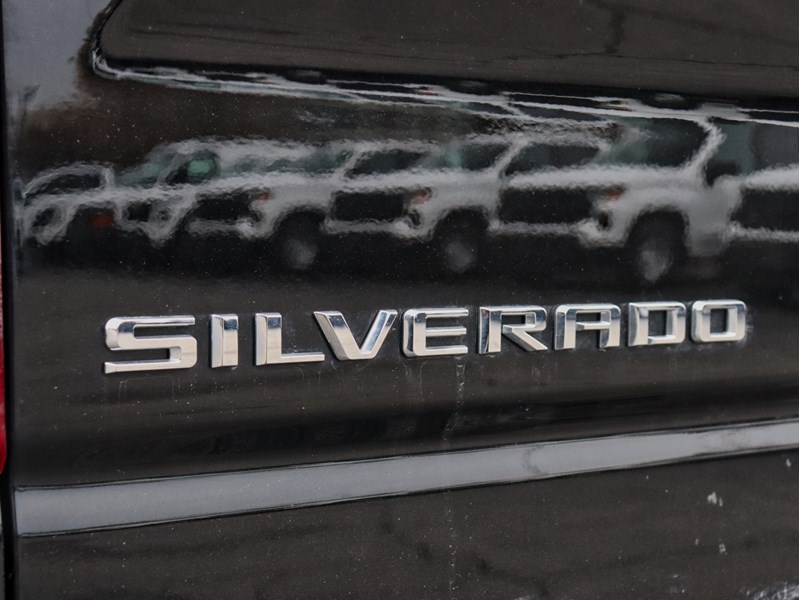 2022 Chevrolet Silverado 1500 4WD Crew Cab 147