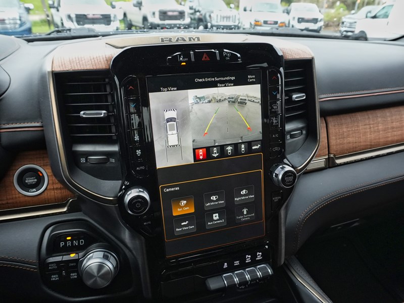 2022 RAM 1500 Limited Longhorn 4x4 Crew Cab 5'7