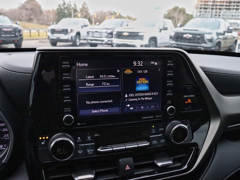 2022 Toyota Highlander XLE | NEWBRAKES | 2SETSOFTIRES | 1OWNER | NOCLAIMS