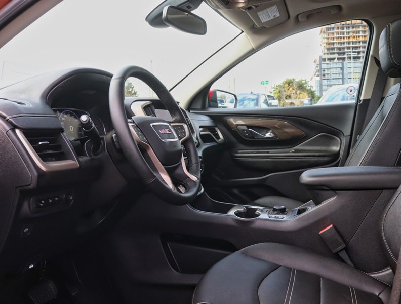 2024 GMC Terrain AWD 4dr Denali