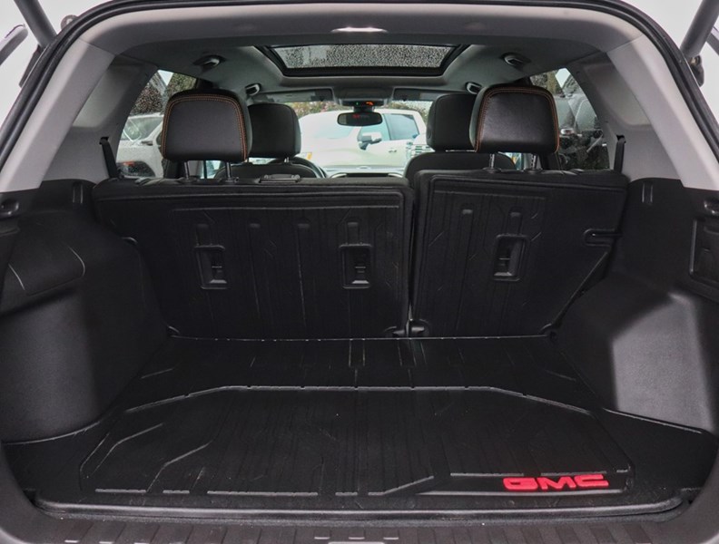 2024 GMC Terrain AWD 4dr AT4