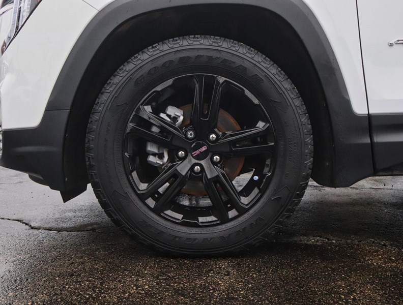 2024 GMC Terrain AWD 4dr AT4
