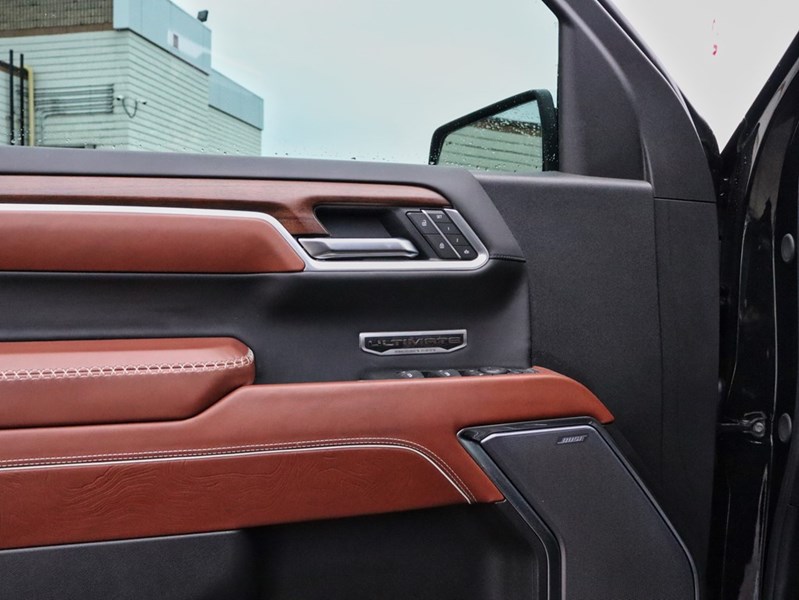 2025 GMC Sierra 1500 ULTIMATE DENALI | DIESEL | NOLUXTAX | FULLYLOADED