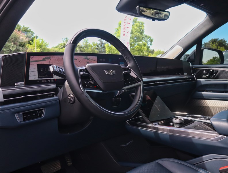2026 Cadillac Escalade IQ AWD 4dr Premium Sport