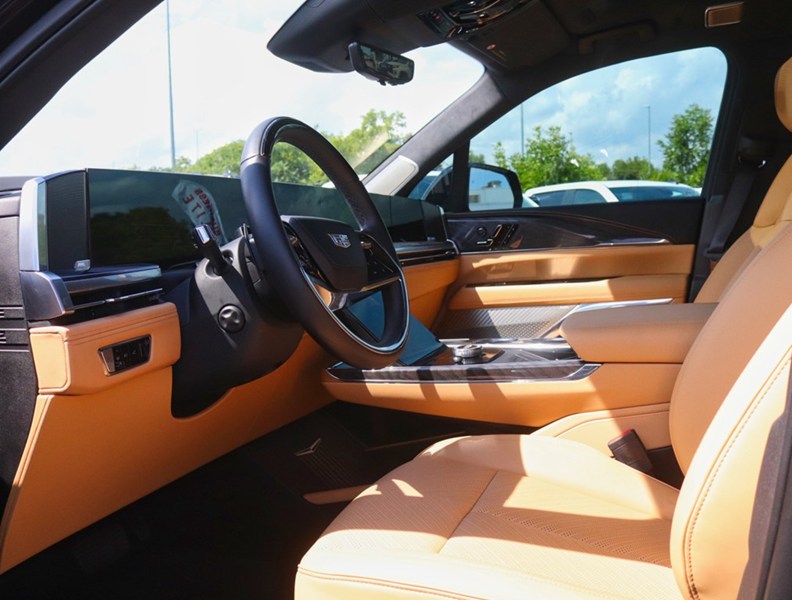2026 Cadillac Escalade IQ AWD 4dr Premium Sport