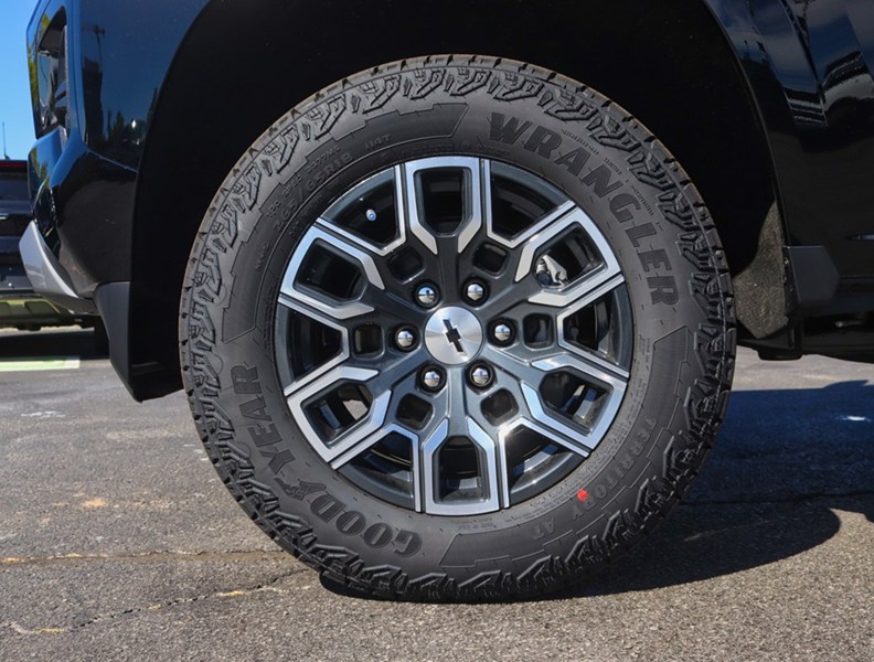2026 Chevrolet Colorado 4WD Crew Cab Z71