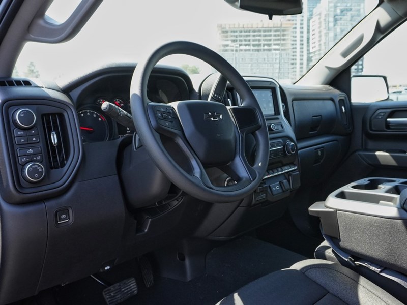 2026 Chevrolet Silverado 1500 4WD Crew Cab 147