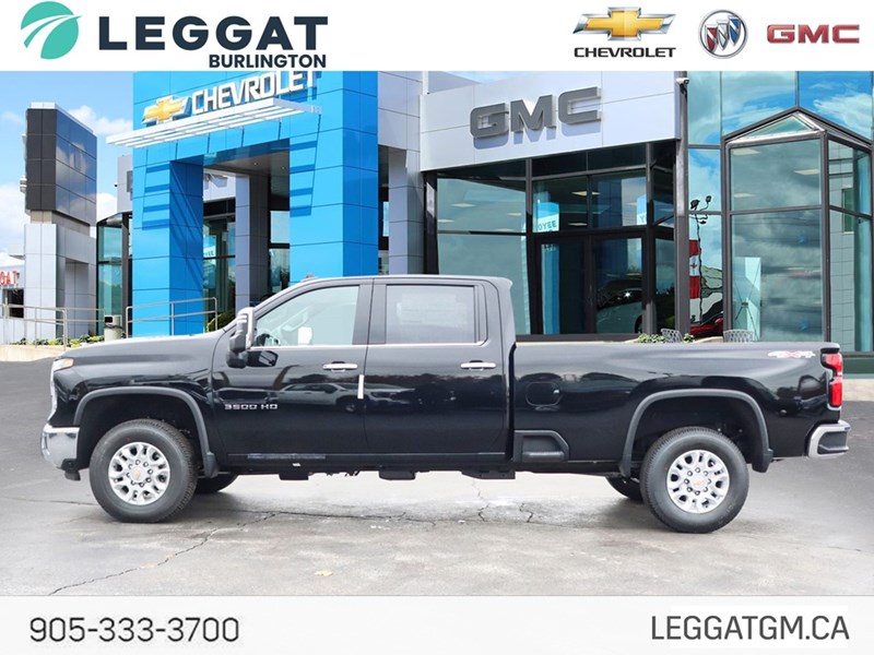 2026 Chevrolet Silverado 3500HD 4WD Crew Cab 172