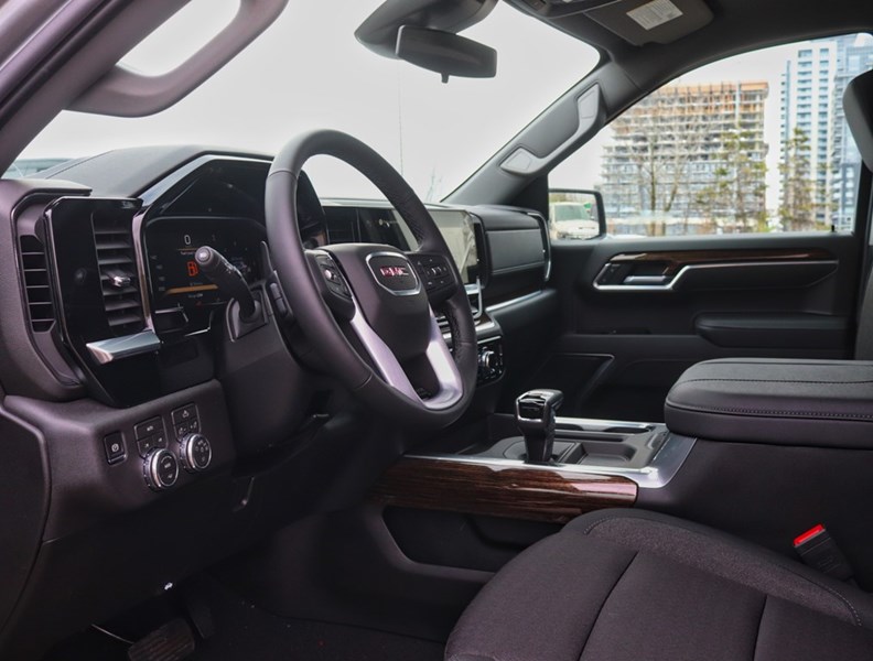 2026 GMC Sierra 1500 4WD Crew Cab 147