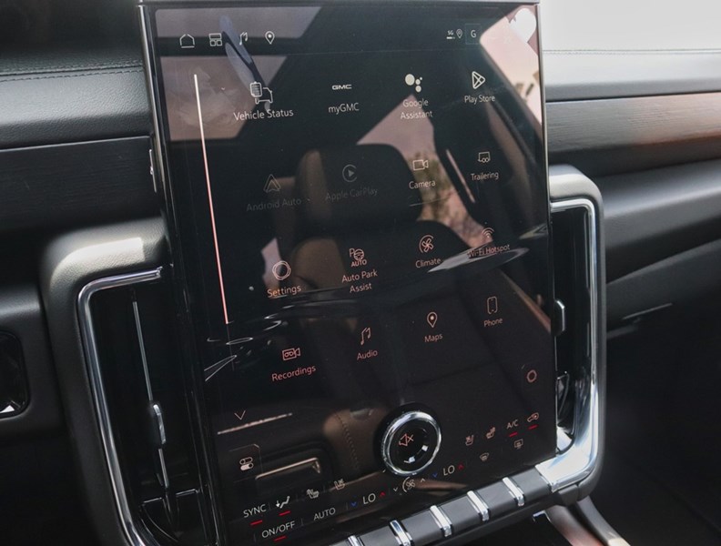 2026 GMC Yukon 4WD 4dr Denali