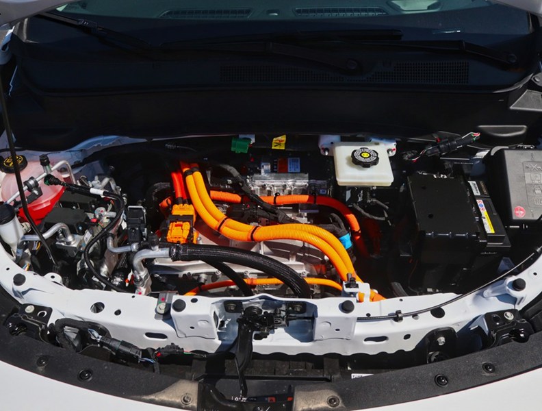 2027 Chevrolet Bolt FWD 4dr LT