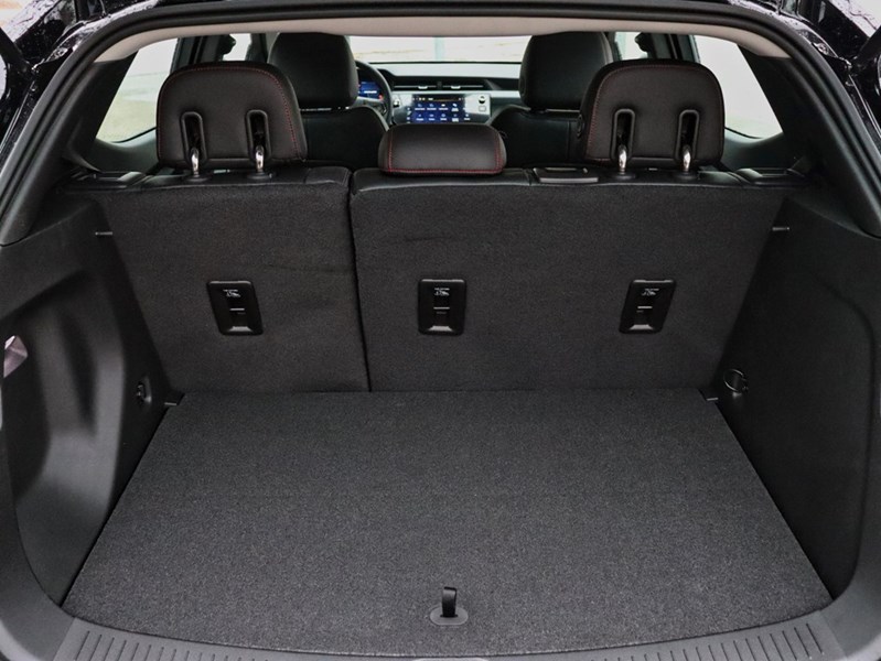 2027 CHEVROLET BOLT FWD 4dr RS