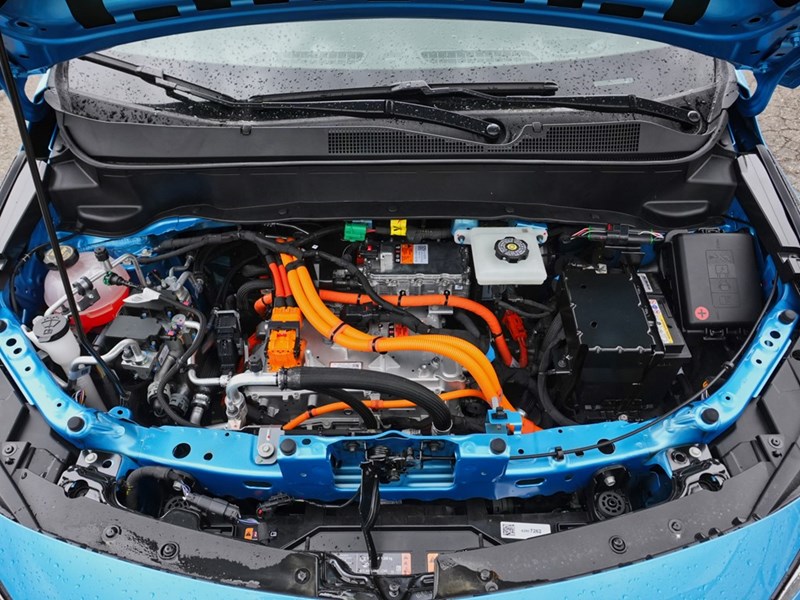 2027 Chevrolet Bolt FWD 4dr LT