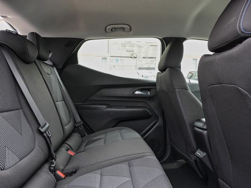 2027 Chevrolet Bolt FWD 4dr LT