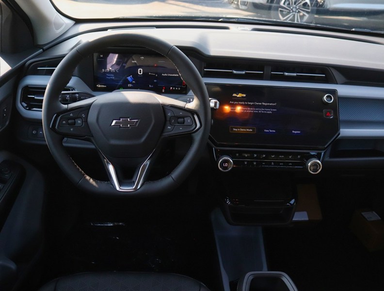 2027 Chevrolet Bolt FWD 4dr LT