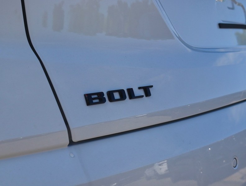 2027 Chevrolet Bolt FWD 4dr LT