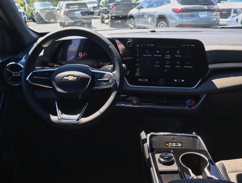 2027 Chevrolet Equinox AWD 4dr LT w/2LT