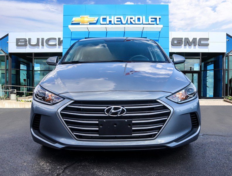 2017 Hyundai Elantra 4dr Sdn Auto LE