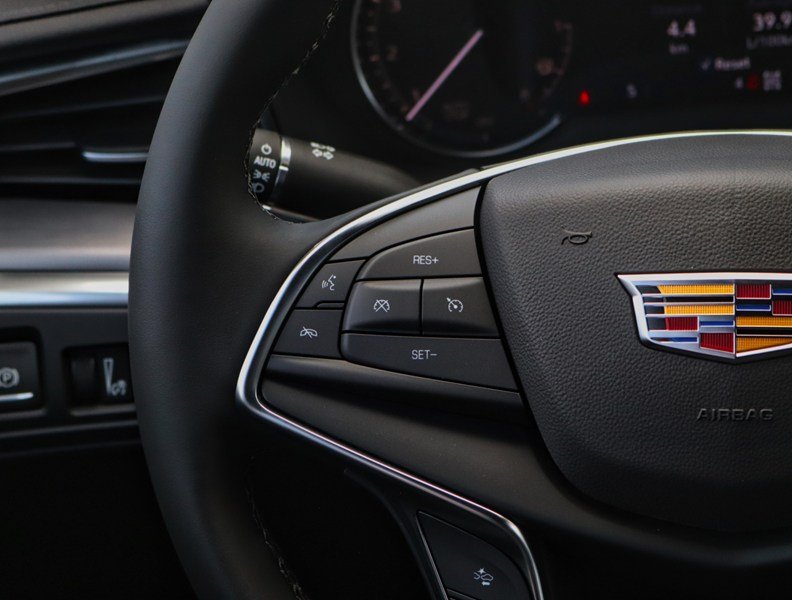 2026 Cadillac XT5 AWD 4dr Luxury