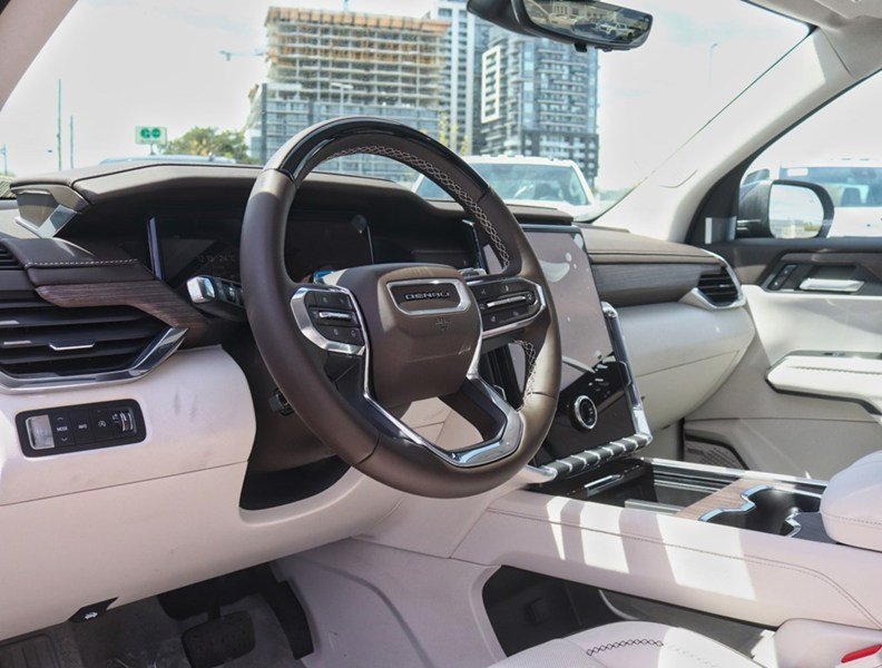 2026 GMC Acadia AWD 4dr Denali