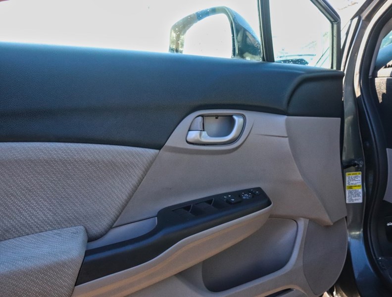 2013 Honda Civic LX | AUTO | HTD SEATS | CRUISE | LOW KMS