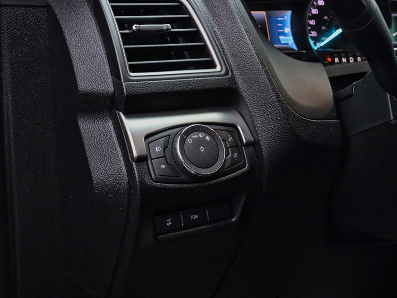 2019 Ford Explorer XLT | 4WD | 2.3L | XLT APP PKG | TWO | NAV | ROOF